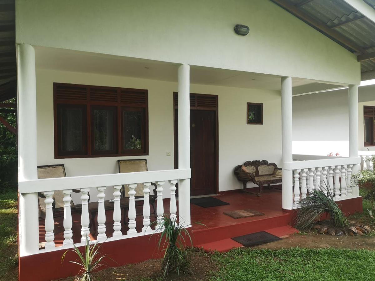 Vidisa Hotel Hikkaduwa Exterior foto