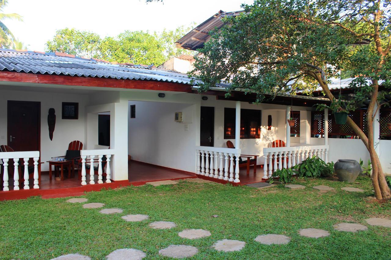 Vidisa Hotel Hikkaduwa Exterior foto